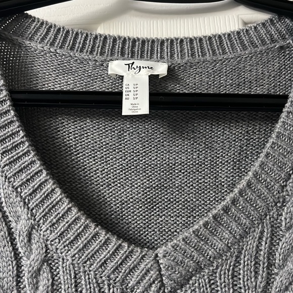 Grey Thyme Maternity Sweater Dress- Small - Picture 2 of 3